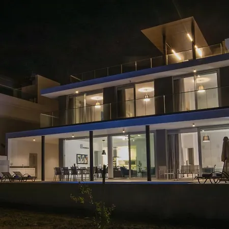 Oli Vine Протарас