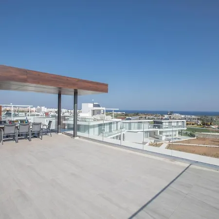 ヴィラ Oli Vine プロタラス