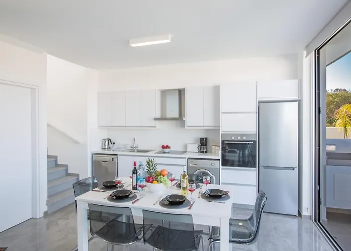 Oli Vine * 普罗塔拉斯