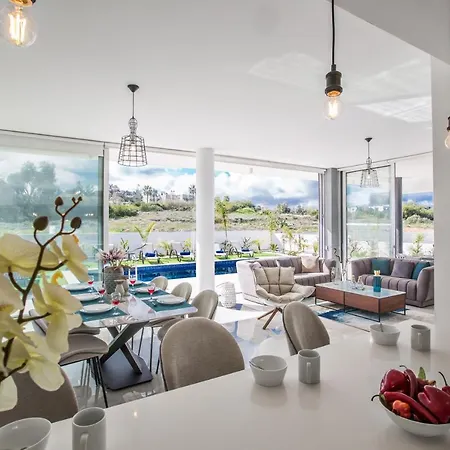 Oli Vine * Πρωταράς