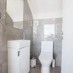 Oli Vine ヴィラ